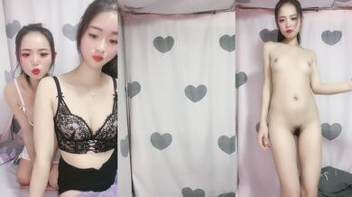 风骚小姐姐要带闺蜜下海给狼友直播展示，全程露脸大秀，揉奶抠逼淫水多多，跟狼友互动撩骚，精彩不要错过